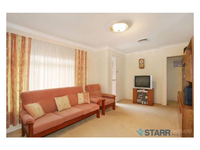 2 Margareta Close, Guildford NSW 2161