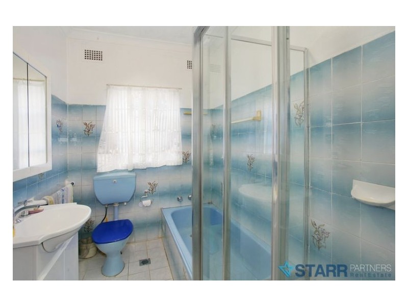 48 Vale Street, Woodpark NSW 2164