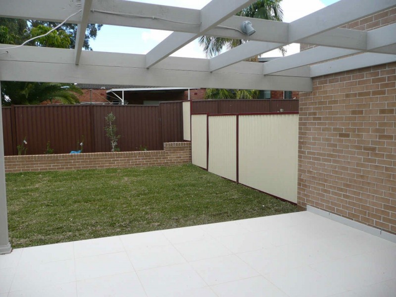 52  IRRIGATION ROAD, South Wentworthville NSW 2145