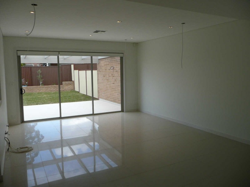 52  IRRIGATION ROAD, South Wentworthville NSW 2145