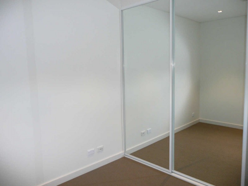 52  IRRIGATION ROAD, South Wentworthville NSW 2145