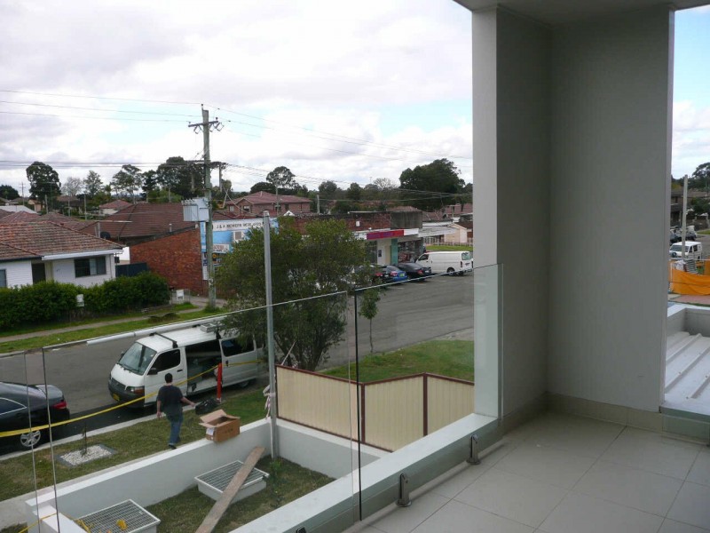 52  IRRIGATION ROAD, South Wentworthville NSW 2145