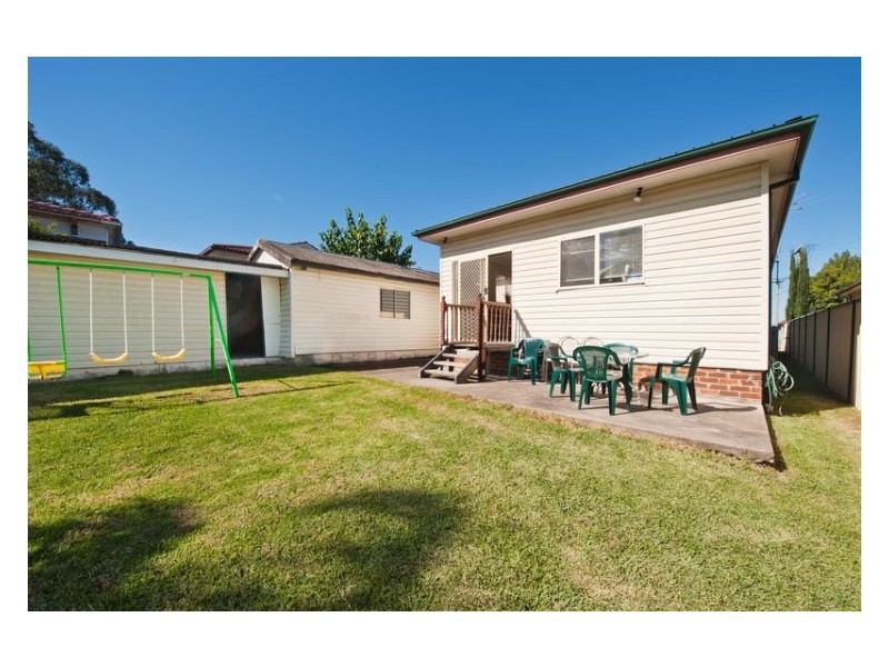 55 Wisdom Street, Guildford NSW 2161