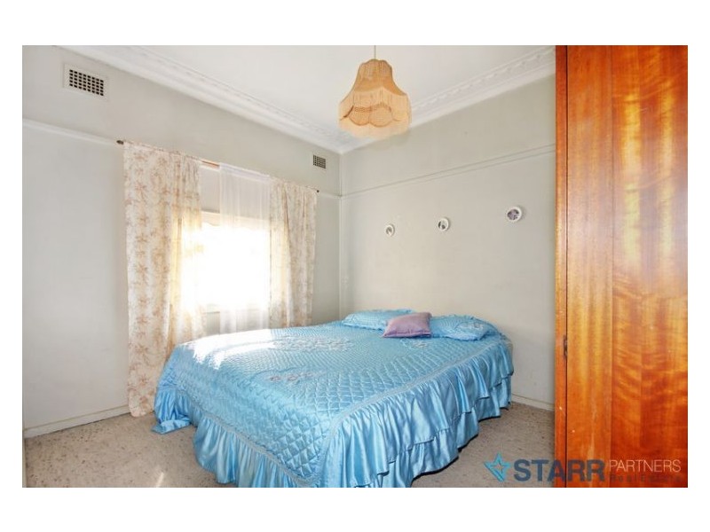 7 Birmingham Street, Merrylands NSW 2160