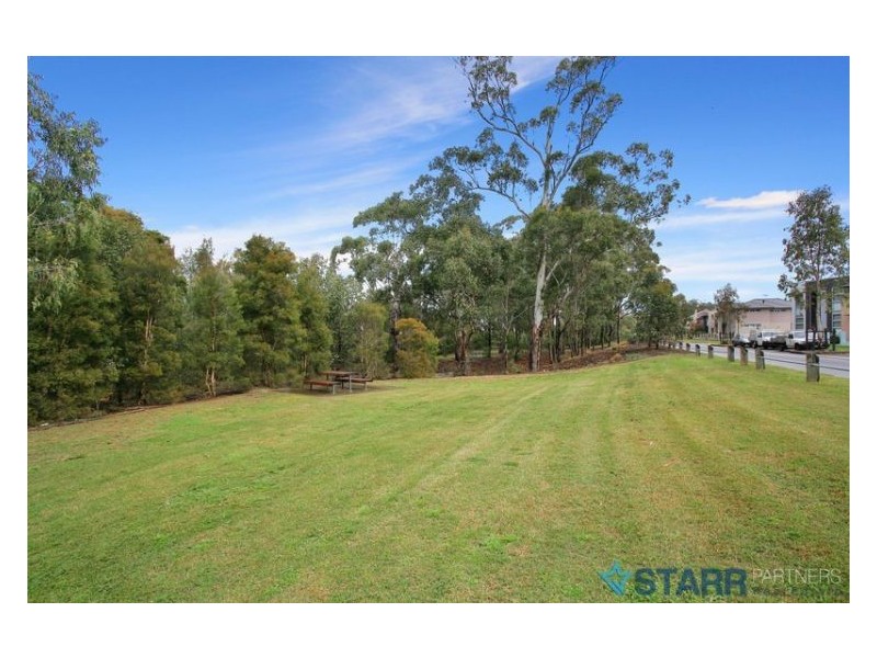 14 Burriang Way, Pemulwuy NSW 2145