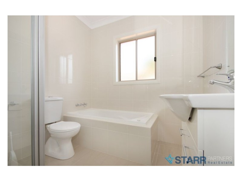 2/323 Hector Street, Bass Hill NSW 2197