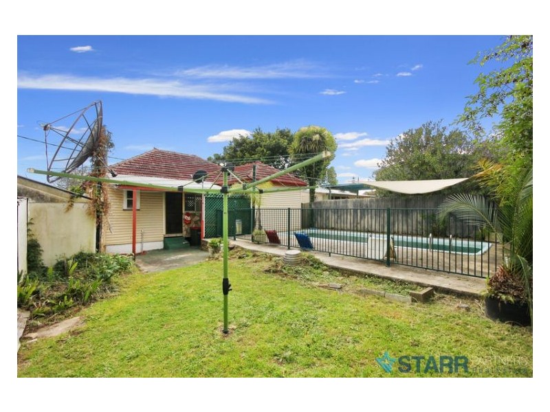 26 Rhodes Avenue, Guildford NSW 2161