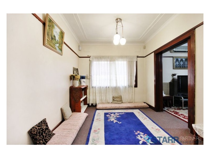 26 Rhodes Avenue, Guildford NSW 2161