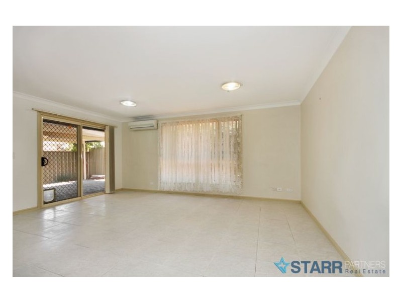 1/40c Tungarra Road, Girraween NSW 2145