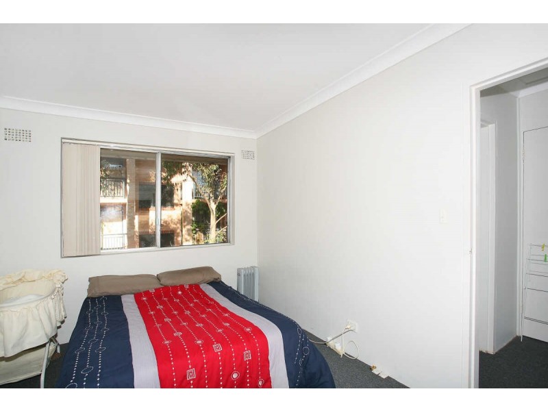 10/16  CALLIOPE STREET, Guildford NSW 2161