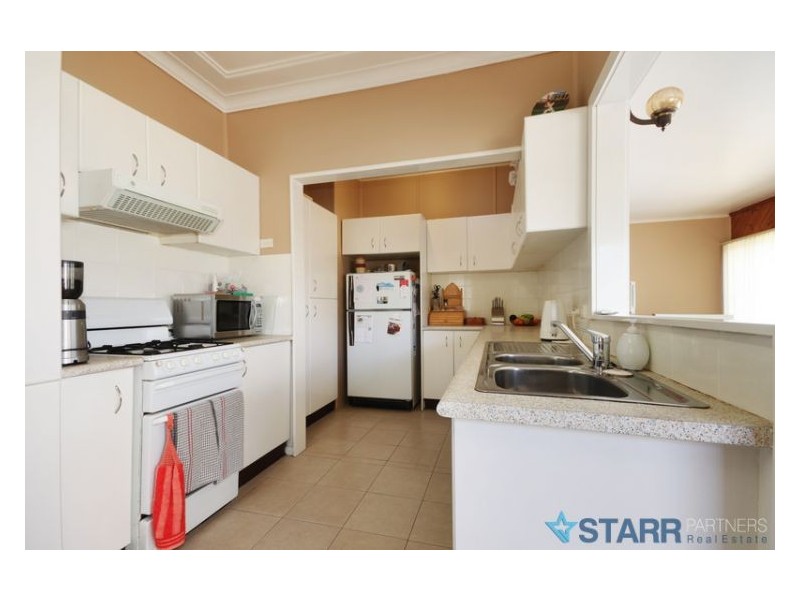 12 Robyn Street, Woodpark NSW 2164