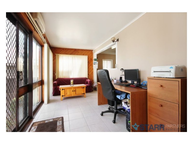 12 Robyn Street, Woodpark NSW 2164