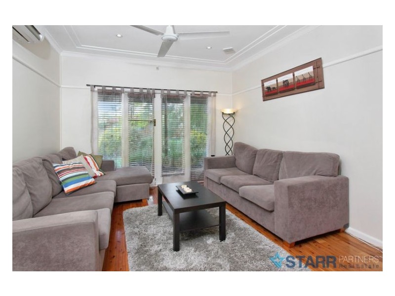 4 Linda Place, Merrylands NSW 2160