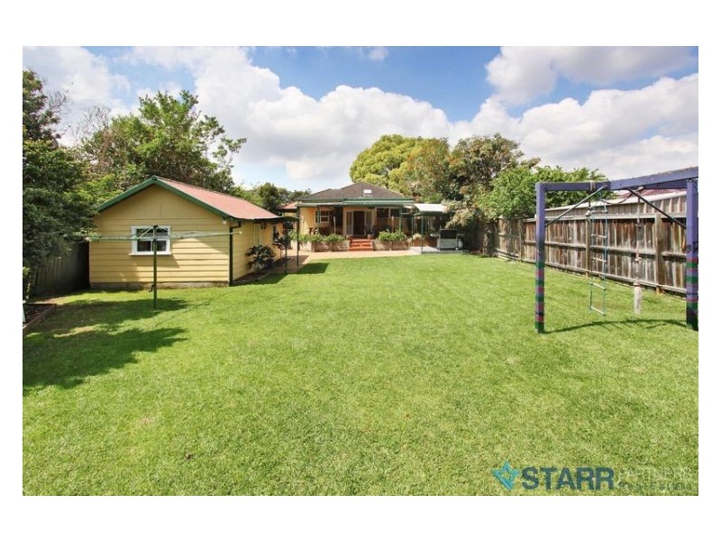 4 Linda Place, Merrylands NSW 2160