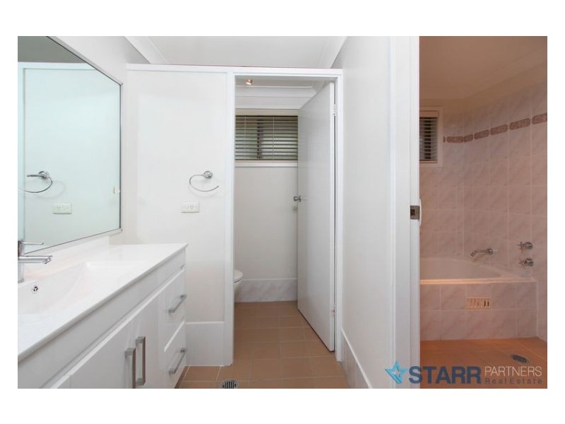 1 Dean Court, Baulkham Hills NSW 2153