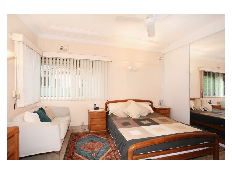 14 Ruth Street, Merrylands NSW 2160