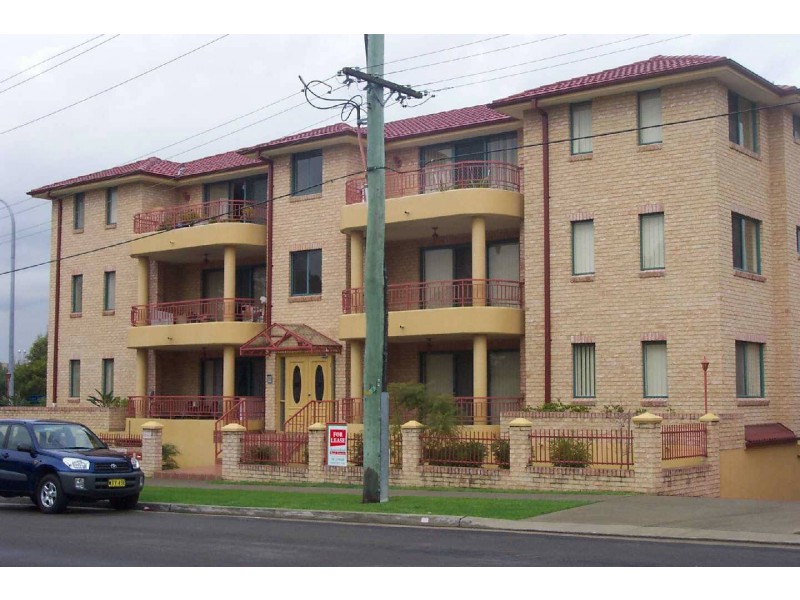 03/157  PITT STREET, Merrylands NSW 2160