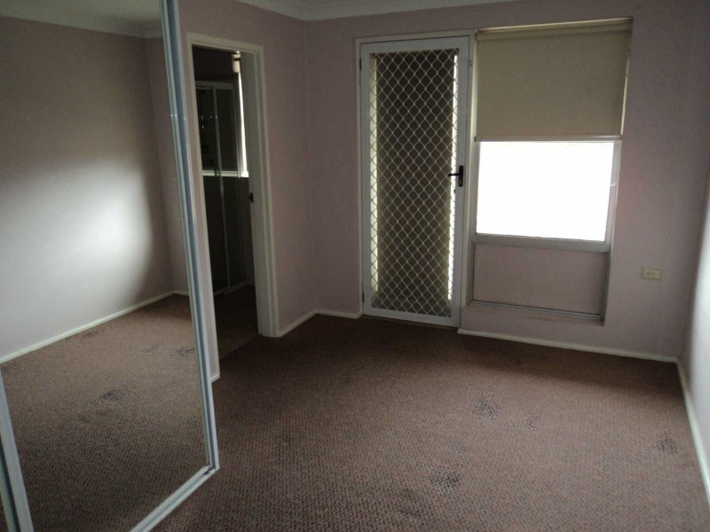 02/115  MILITARY ROAD, Guildford NSW 2161