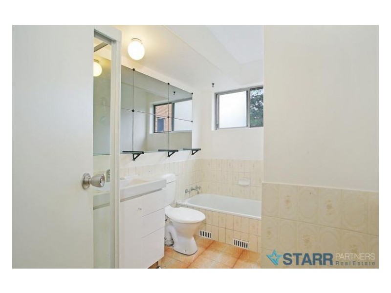 15/20 Crown Street, Granville NSW 2142