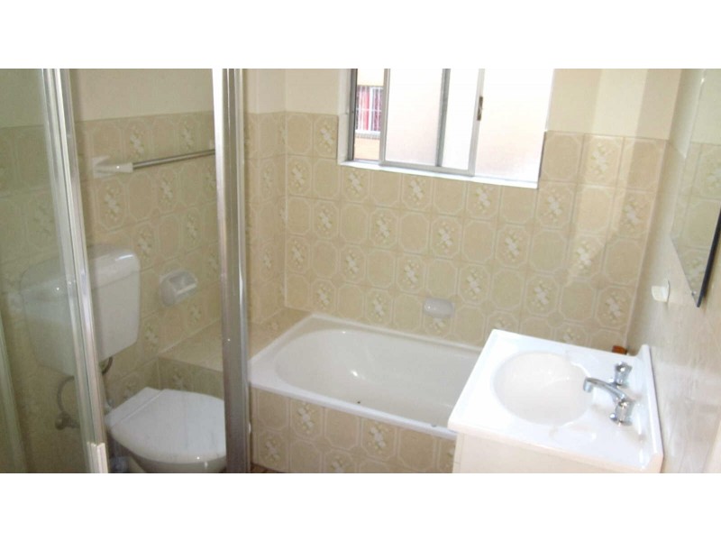 1/18  SHEFFIELD STREET, Merrylands NSW 2160