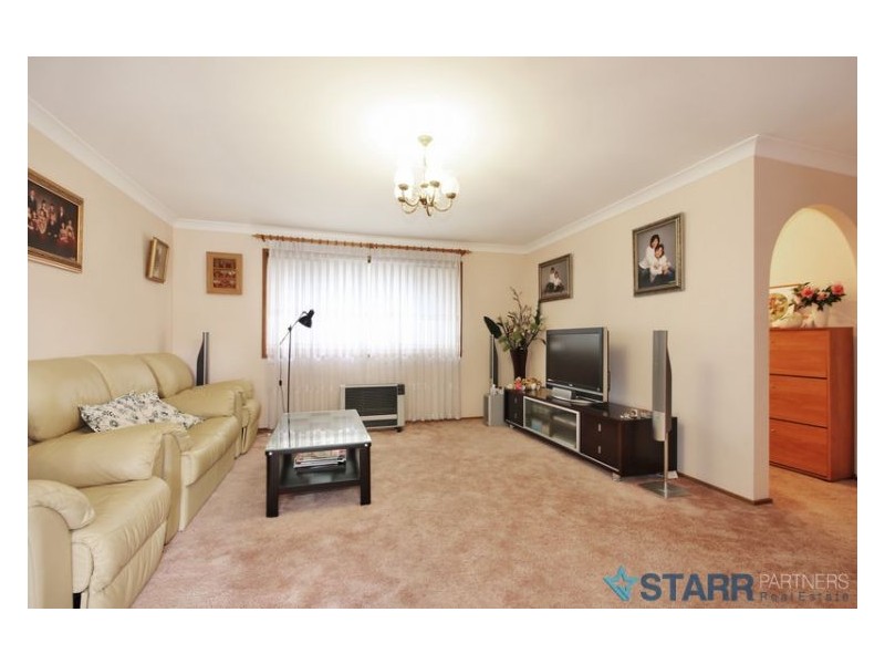 2/33 Clement Street, Guildford NSW 2161