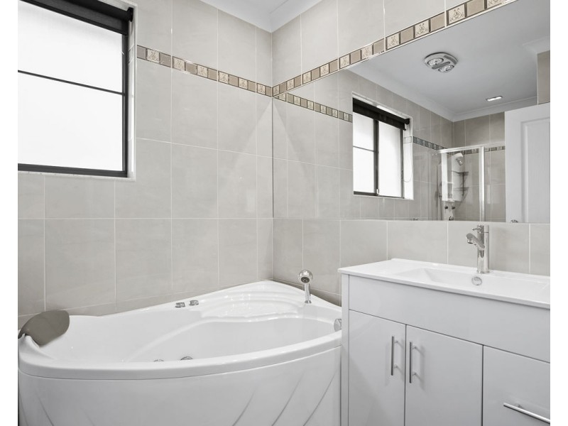 9 Cameron Court, Merrylands NSW 2160