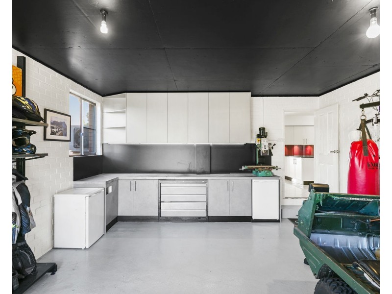 9 Cameron Court, Merrylands NSW 2160