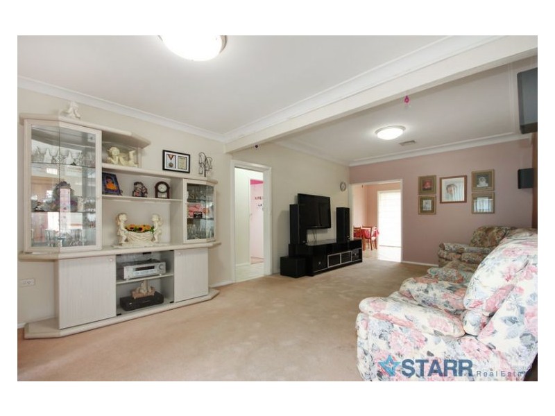 8 Namoi Street, Greystanes NSW 2145