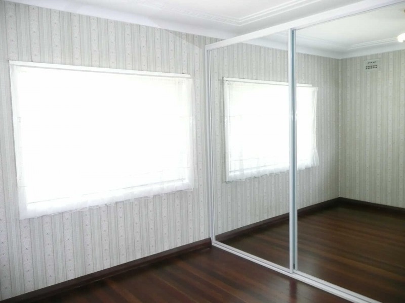 9 MARY STREET, Merrylands NSW 2160