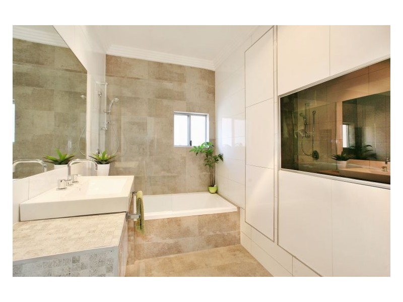 26 Hinchen Street, Guildford NSW 2161