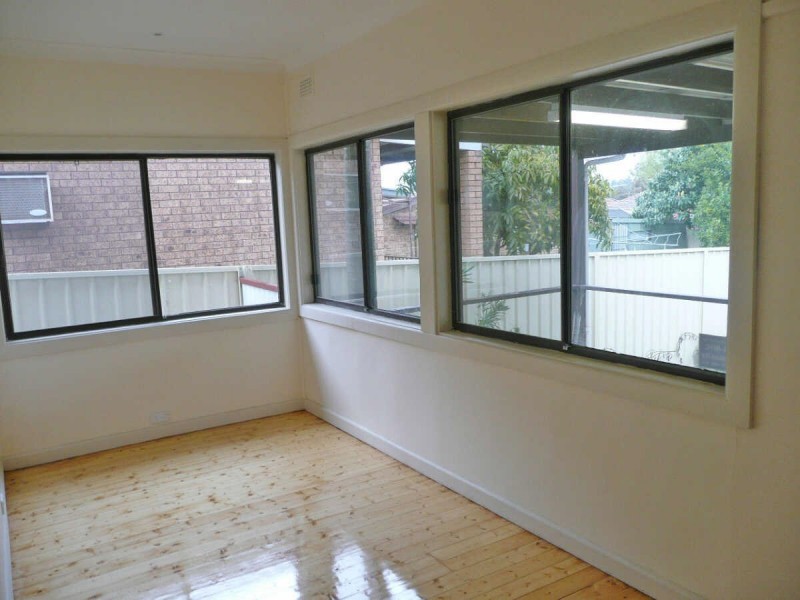 34  CENTENARY ROAD, Merrylands NSW 2160