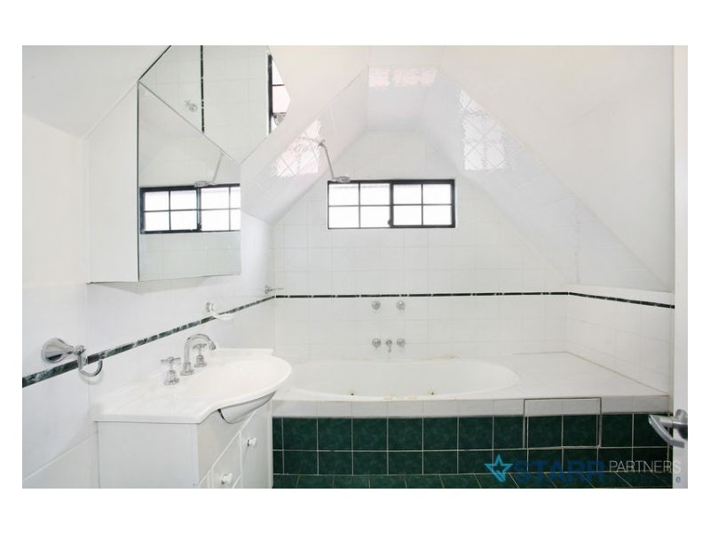 4/11 Ellis Street, Merrylands NSW 2160