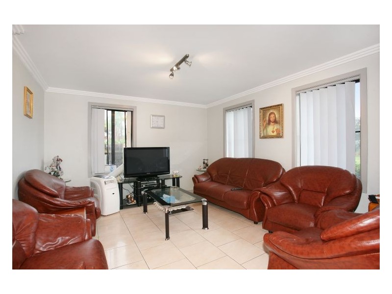 34 Lomond Street, Guildford West NSW 2161