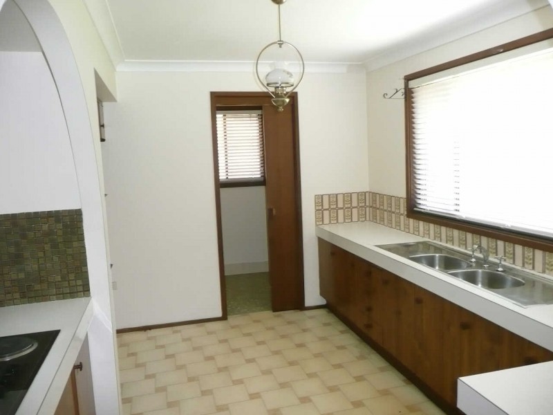 3  CAMERON COURT, Merrylands NSW 2160