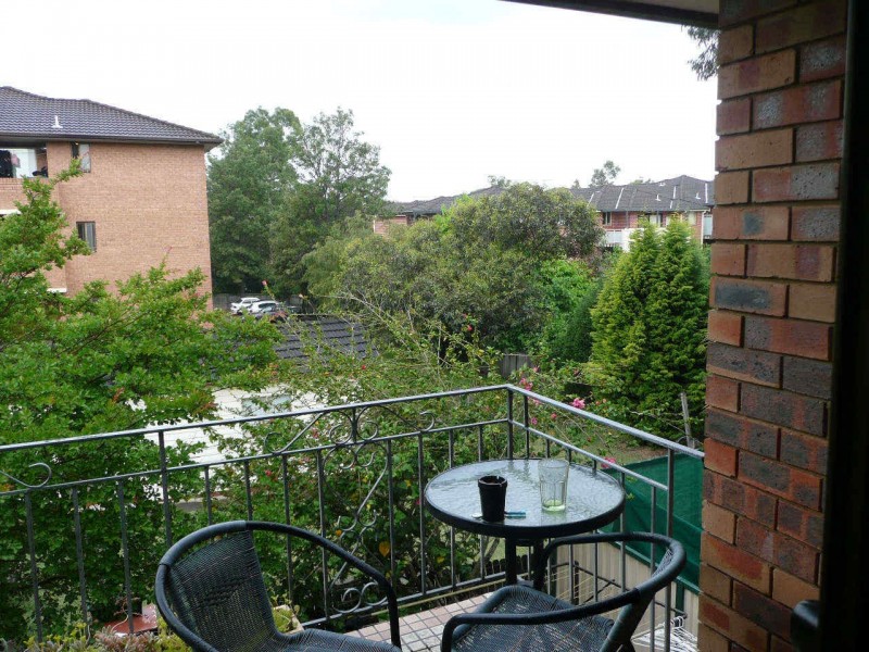 3/20  TODD STREET, Merrylands NSW 2160