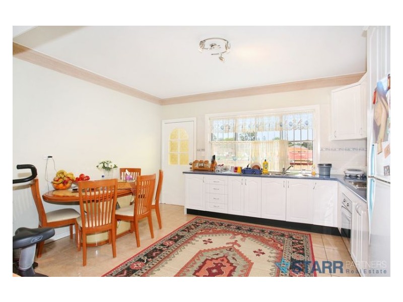 166a Hawksview Street, Guildford NSW 2161