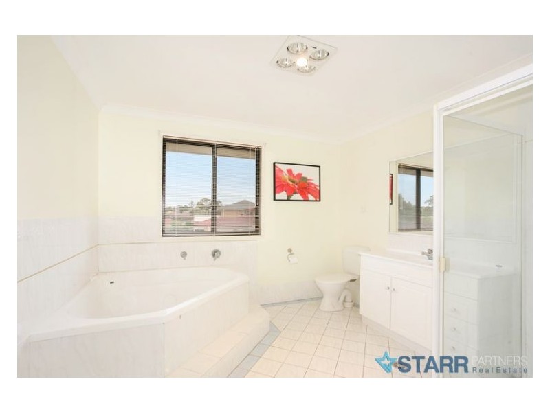 9 Leeton Street, Merrylands NSW 2160