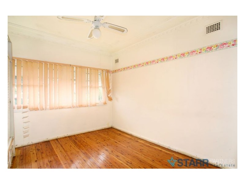 17 McArthur Street, Guildford NSW 2161