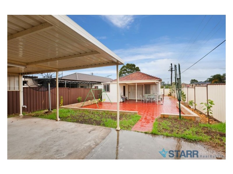 54 Oxford Street, Guildford NSW 2161