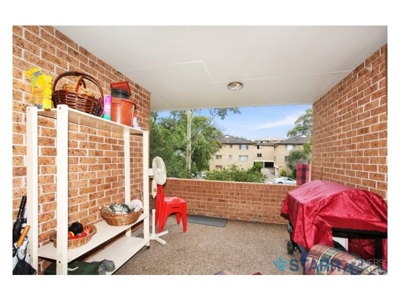 8/28 Sheffield Street, Merrylands NSW 2160