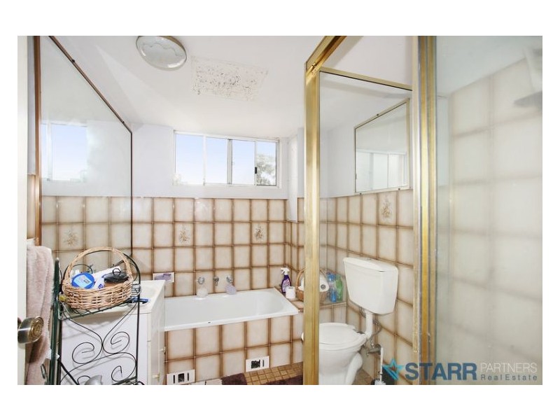 8/28 Sheffield Street, Merrylands NSW 2160