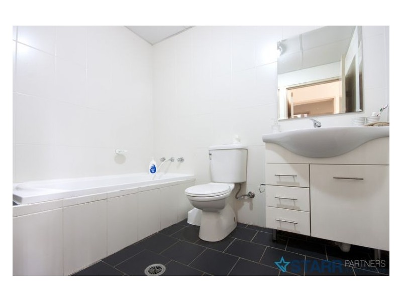 1/64-68 Cardigan Street, Guildford NSW 2161