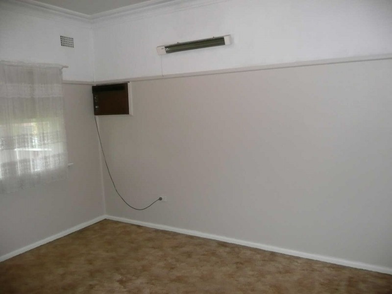 4  BESZANT STREET, Merrylands NSW 2160