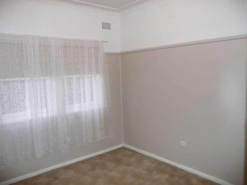 4  BESZANT STREET, Merrylands NSW 2160