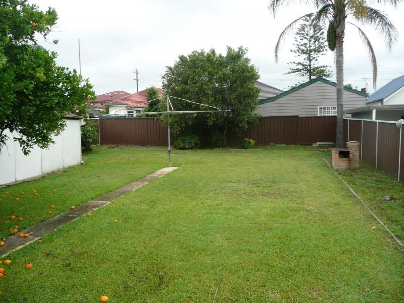 4  BESZANT STREET, Merrylands NSW 2160