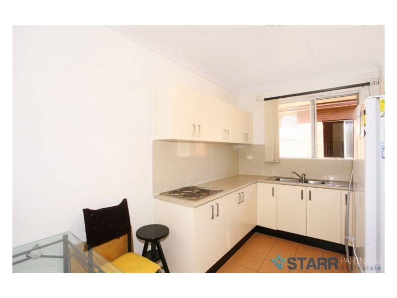 4/44 Birmingham Street, Merrylands NSW 2160