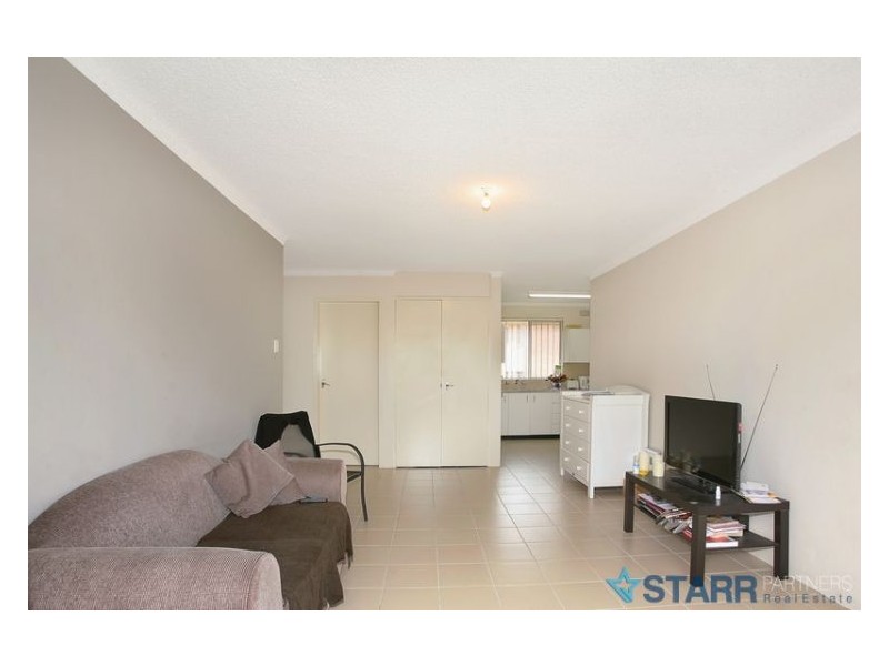 9/137 Military Road, Guildford NSW 2161