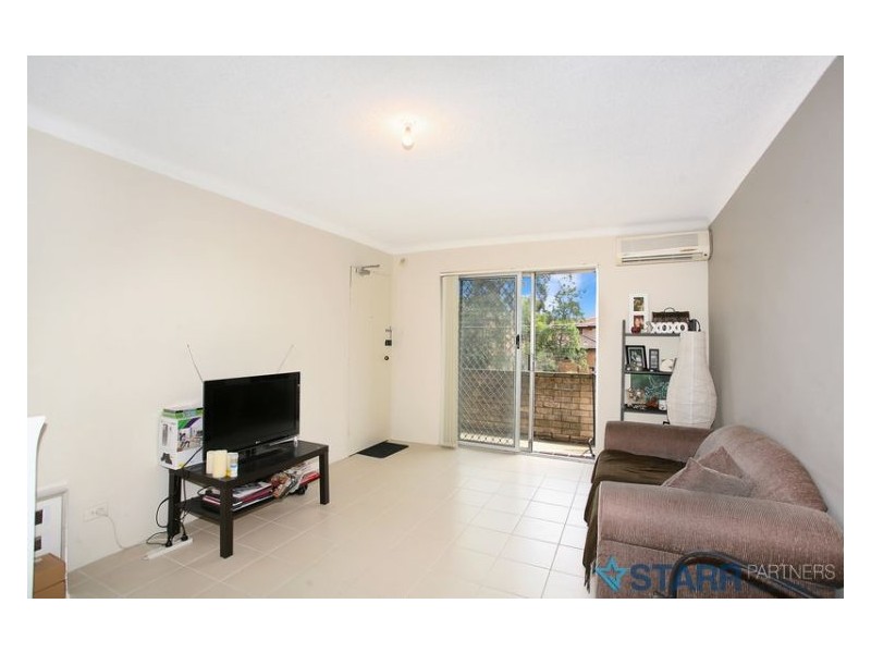 9/137 Military Road, Guildford NSW 2161