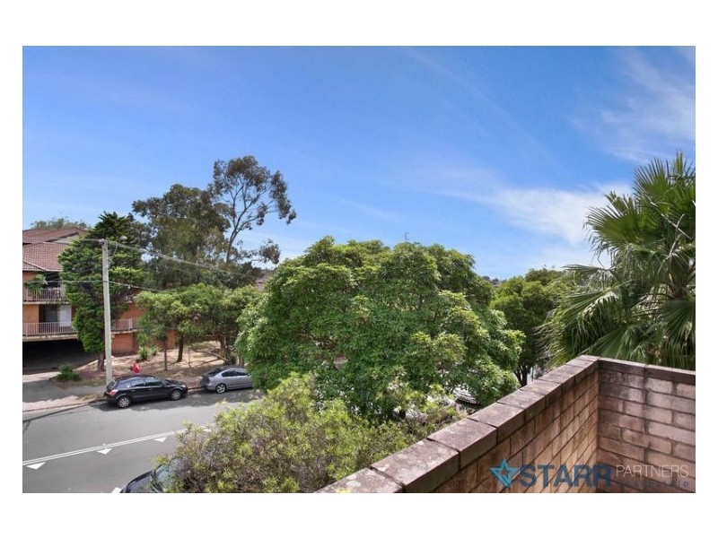 9/137 Military Road, Guildford NSW 2161