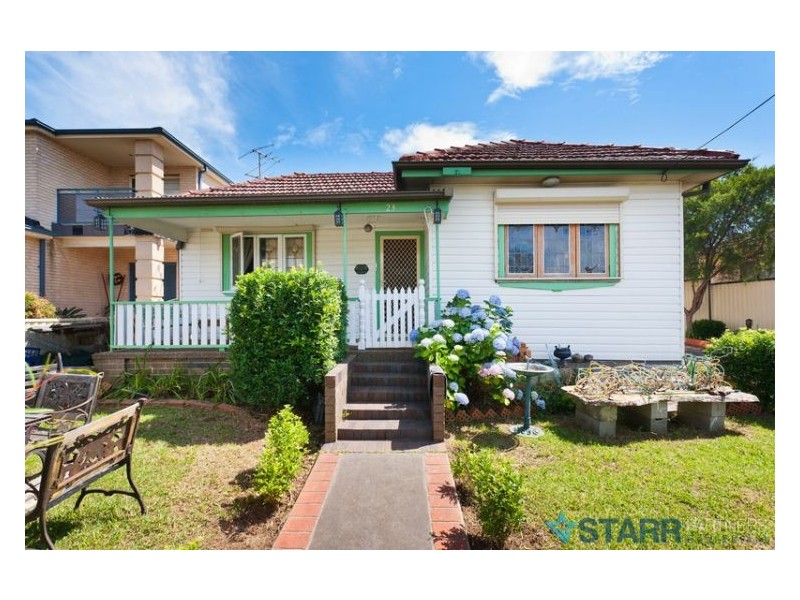 1/23 Hawksview Street, Merrylands NSW 2160
